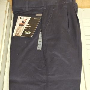 New Lee double pleated relaxed fit casual pants